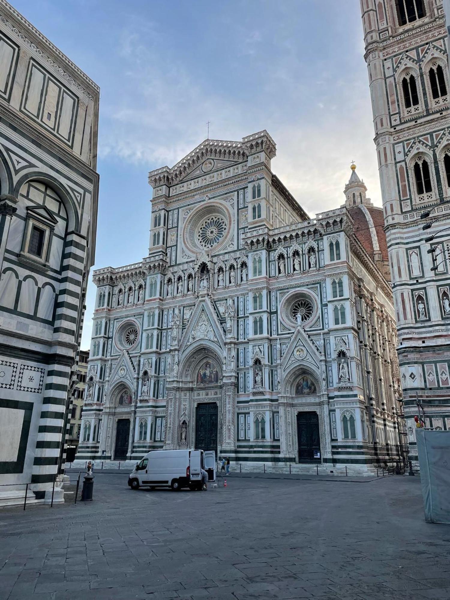 Modern Apartments In The Heart Of Florenz Exterior foto